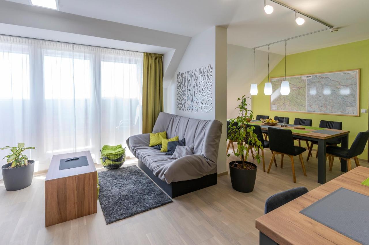 Apartman Horni Misecky - Luxusni Ubytovani Pro Dve Rodiny S Detmi Экстерьер фото